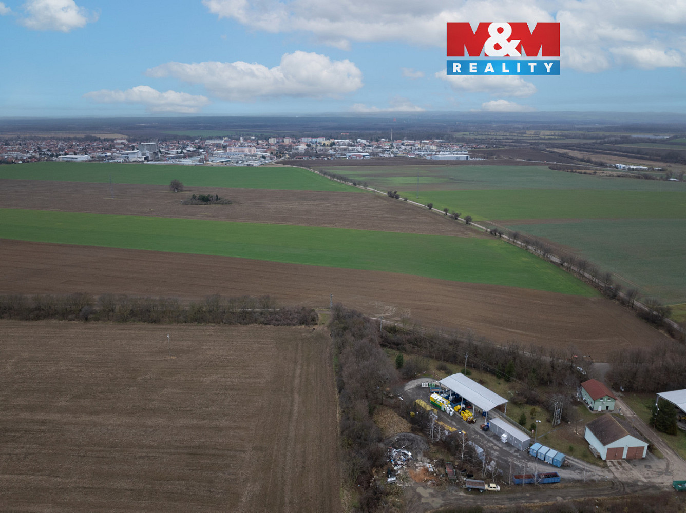 Prodej pole 3 495 m²