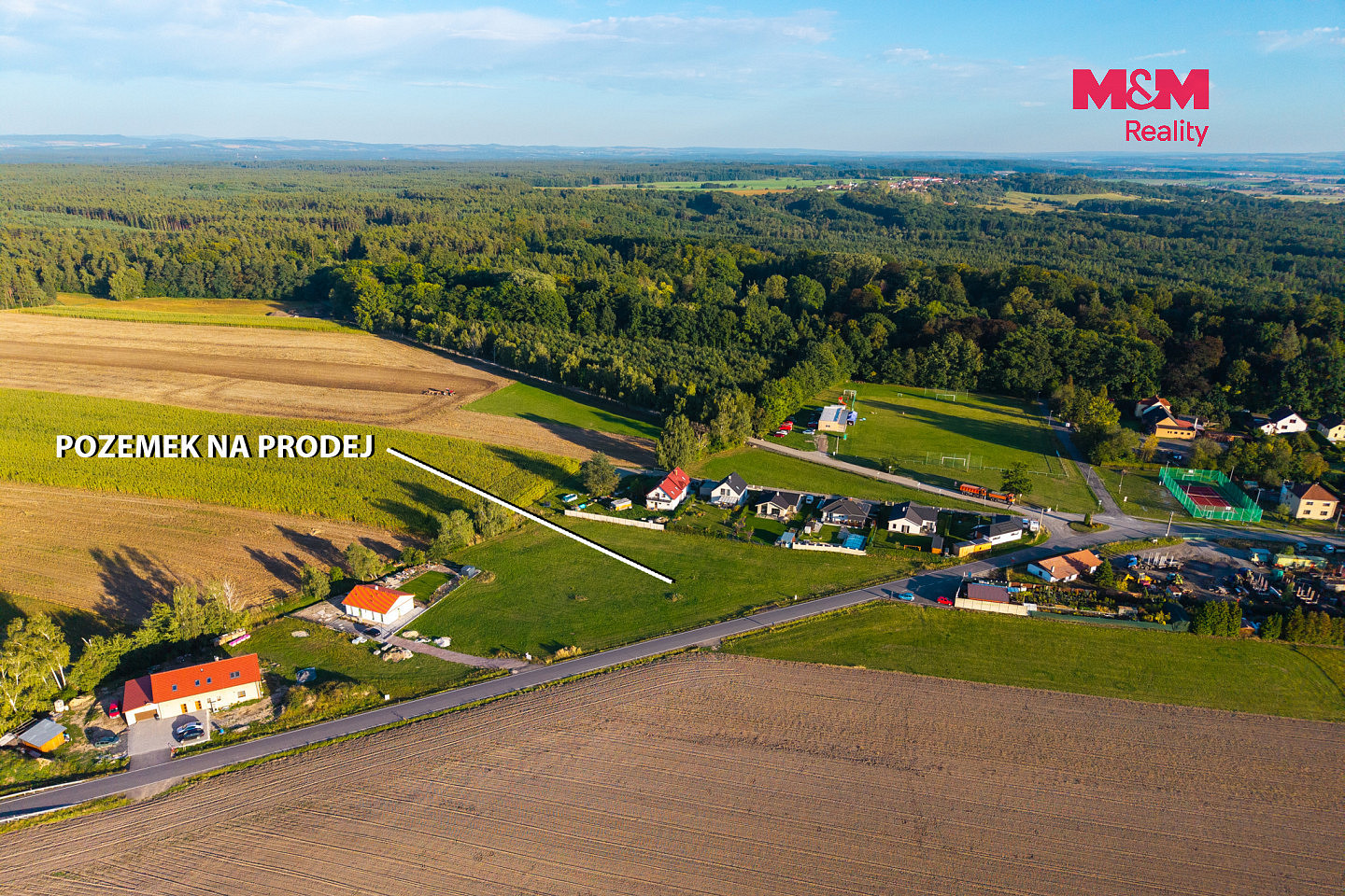 Prodej stavebního pozemku 1 442 m² – fotografie 4