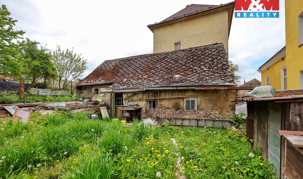 Prodej domu 330 m² s pozemkem 264 m², Černovice – náhled fotky 10
