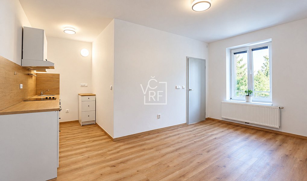 Prodej bytu 2+kk 45 m², Pardubice – náhled fotky 2