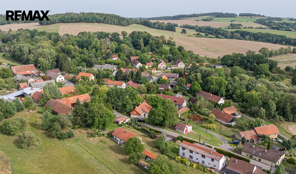 Prodej domu 202 m² s pozemkem 551 m², Struhařov – náhled fotky 33