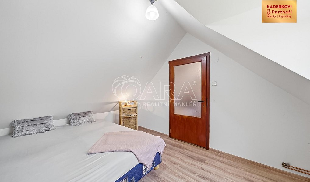 Prodej domu 154 m² s pozemkem 1 408 m², Buková – náhled fotky 43