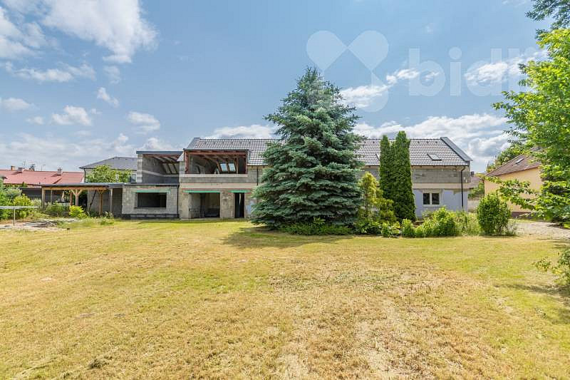 Prodej domu 346 m² s pozemkem 2 504 m² — photo 2