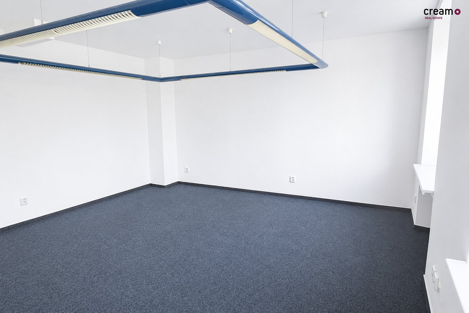 Pronájem kanceláře 21 m² — photo 3