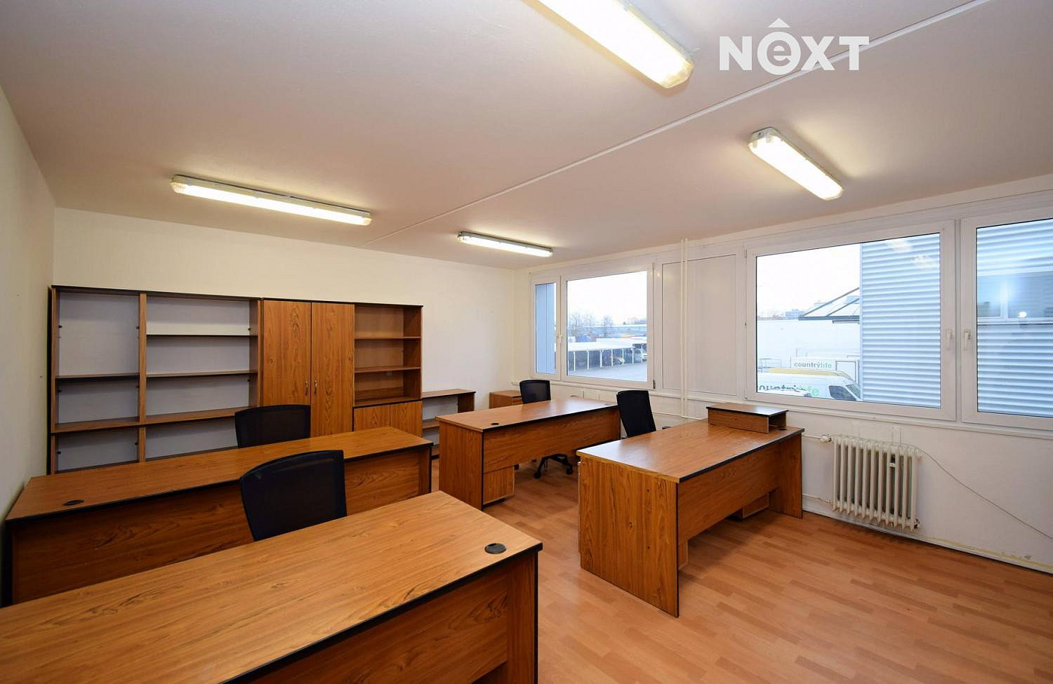Pronájem kanceláře 163 m² — photo 3