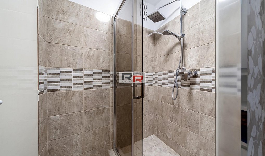 Prodej domu 289 m² s pozemkem 427 m², Olomouc – náhled fotky 49