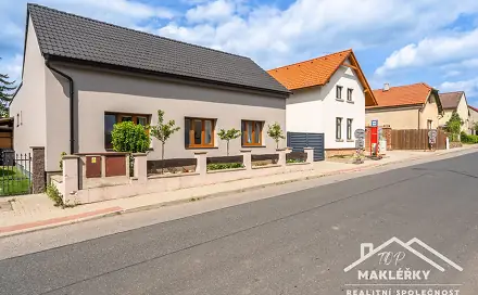 Prodej domu 122 m² s pozemkem 638 m², Průběžná, Chotutice, okres Kolín
