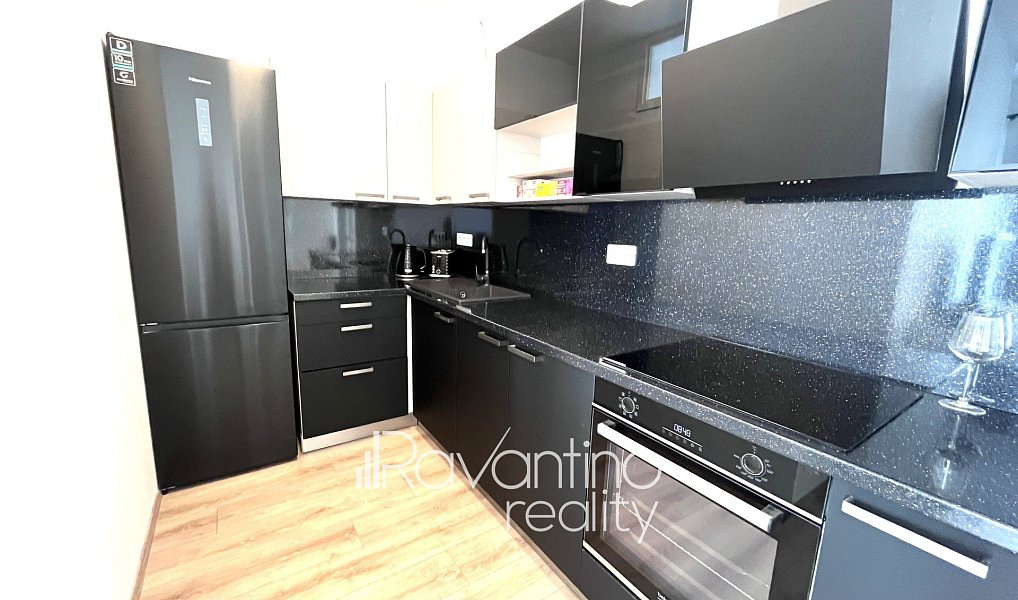 Pronájem bytu 1+kk 38 m², Brno – náhled fotky 3
