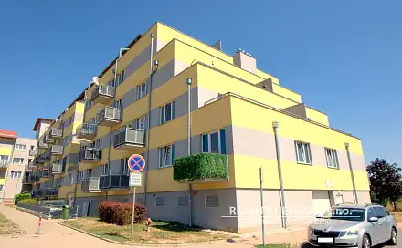 Prodej bytu 1+kk 40 m², Jaroslava Holečka, Kladno - Kročehlavy
