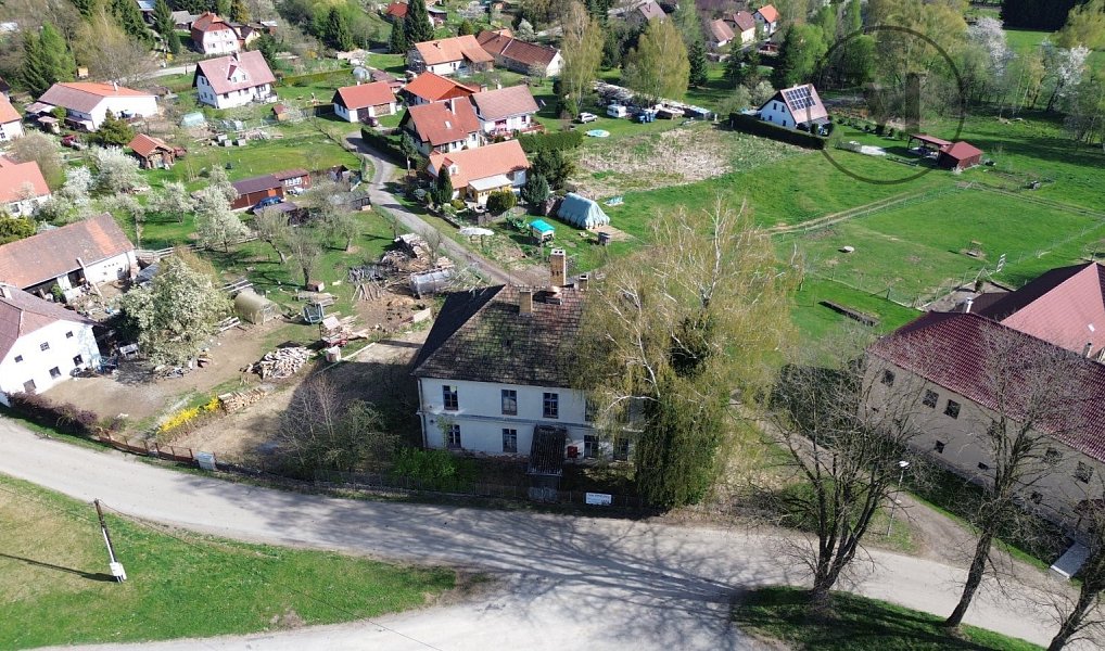 Prodej chaty/chalupy 617 m² s pozemkem 831 m², Benešov nad Černou – náhled fotky 27