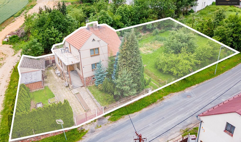 Prodej domu 277 m² s pozemkem 1 132 m², Lhota – náhled fotky 28