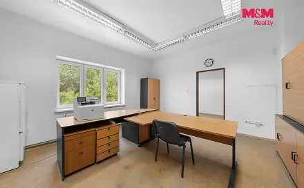 Prodej obchodních prostor 240 m², Veslařská, Ústí nad Labem - Neštěmice