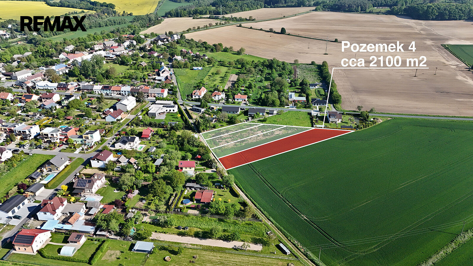 Prodej stavebního pozemku 2 100 m² – fotografie 5