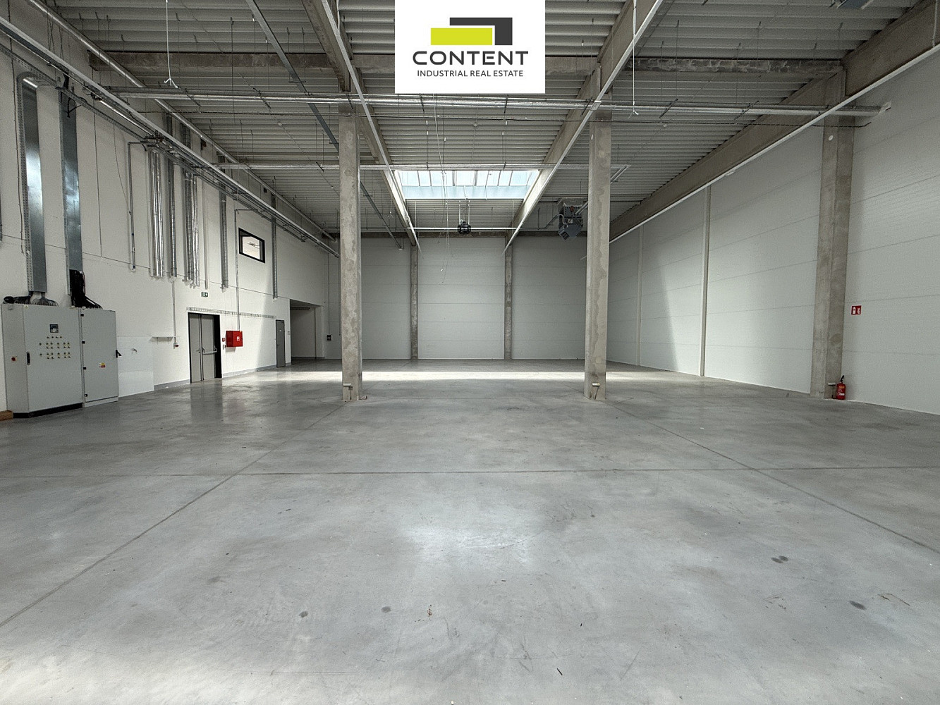 Pronájem skladovacích prostor 1 060 m² – fotografie 2