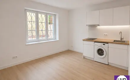 Prodej bytu 1+kk 16 m², Praha 4 - Záběhlice