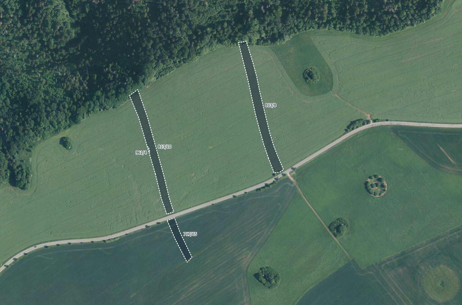 Prodej pole 6 958 m²