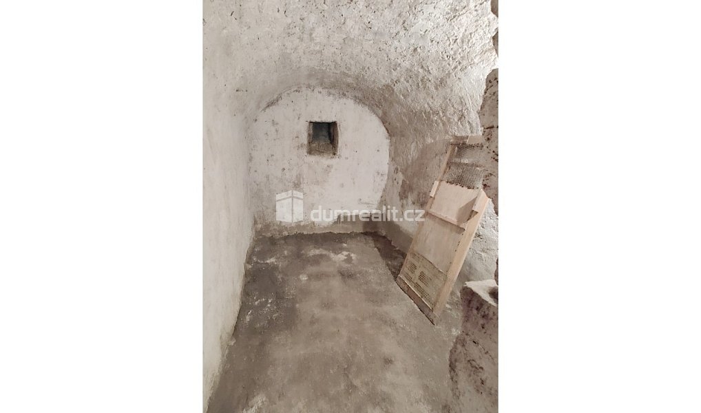 Prodej domu 112 m² s pozemkem 1 623 m², Slabčice – náhled fotky 32