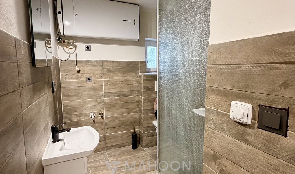 Prodej bytu 1+kk 25 m², Slaný – náhled fotky 9