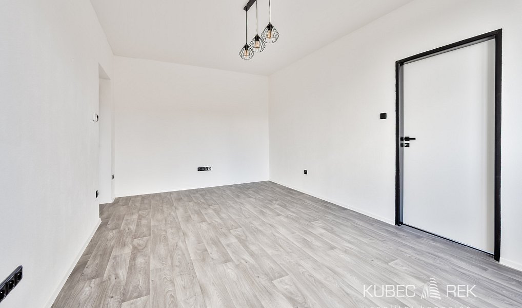 Prodej bytu 2+1 50 m², Pacov – náhled fotky 4