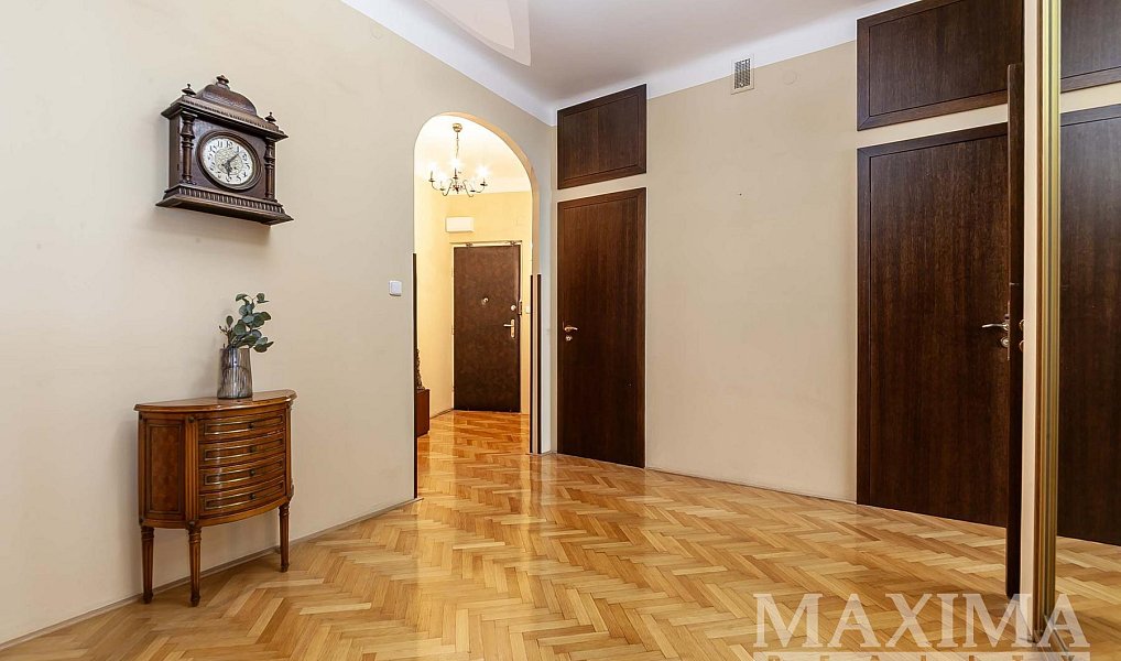 Prodej bytu 2+1 89 m², Praha – náhled fotky 15