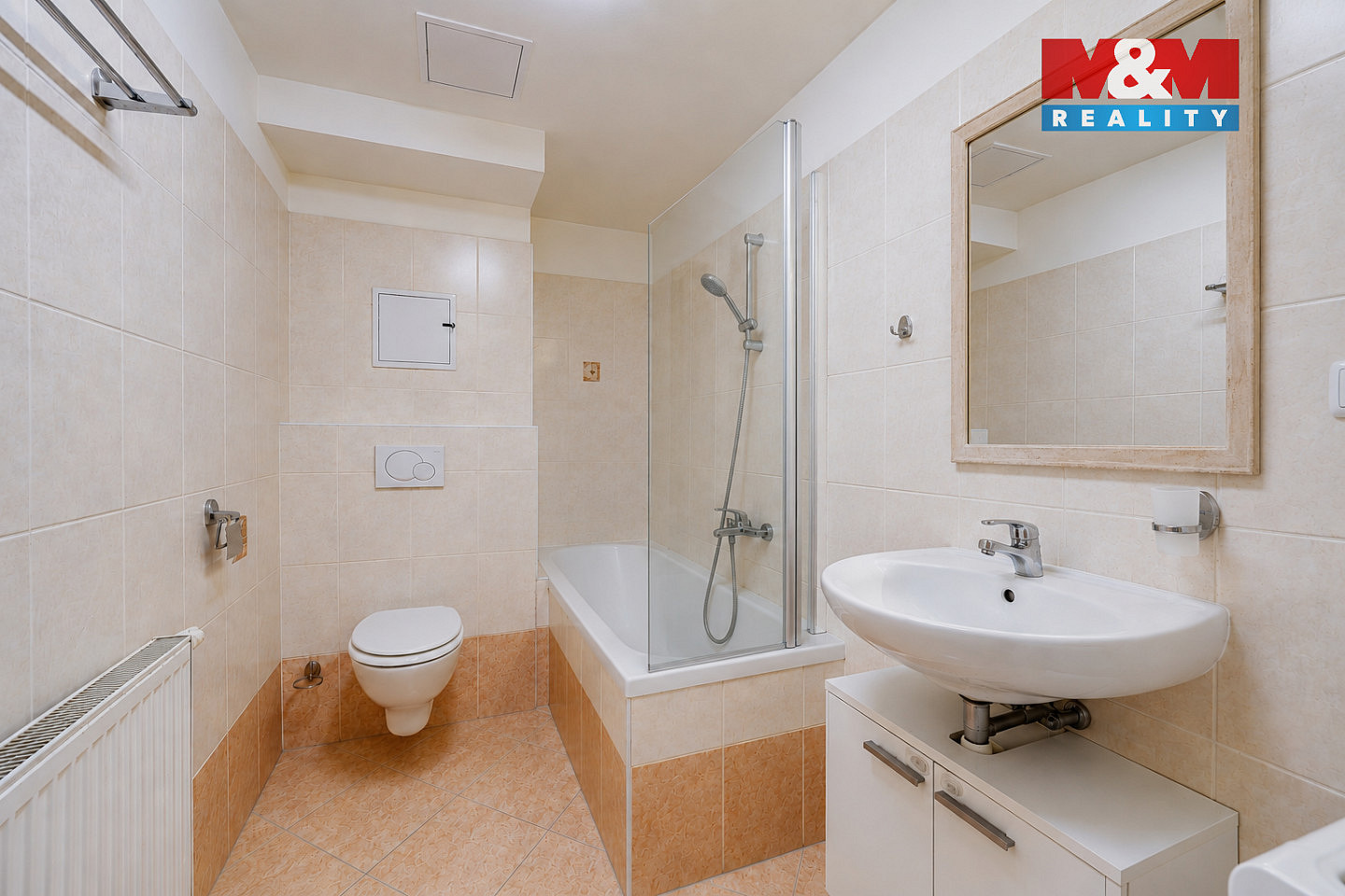 Pronájem bytu 2+kk 45 m² - Widok 3