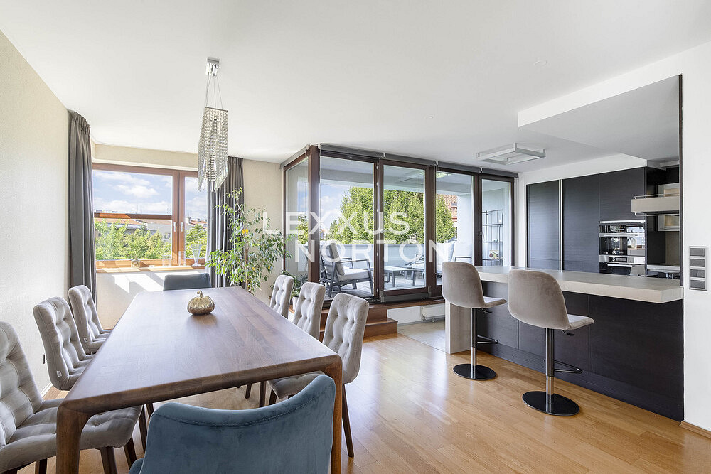Prodej bytu 5+1 240 m²