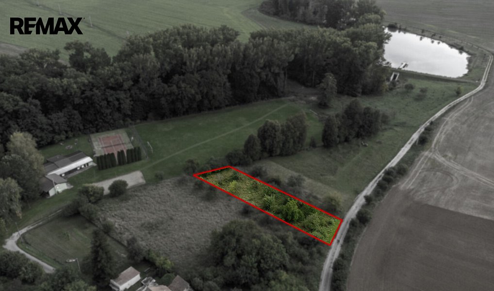 Prodej stavebního pozemku 1 111 m², Prasklice – náhled fotky 5