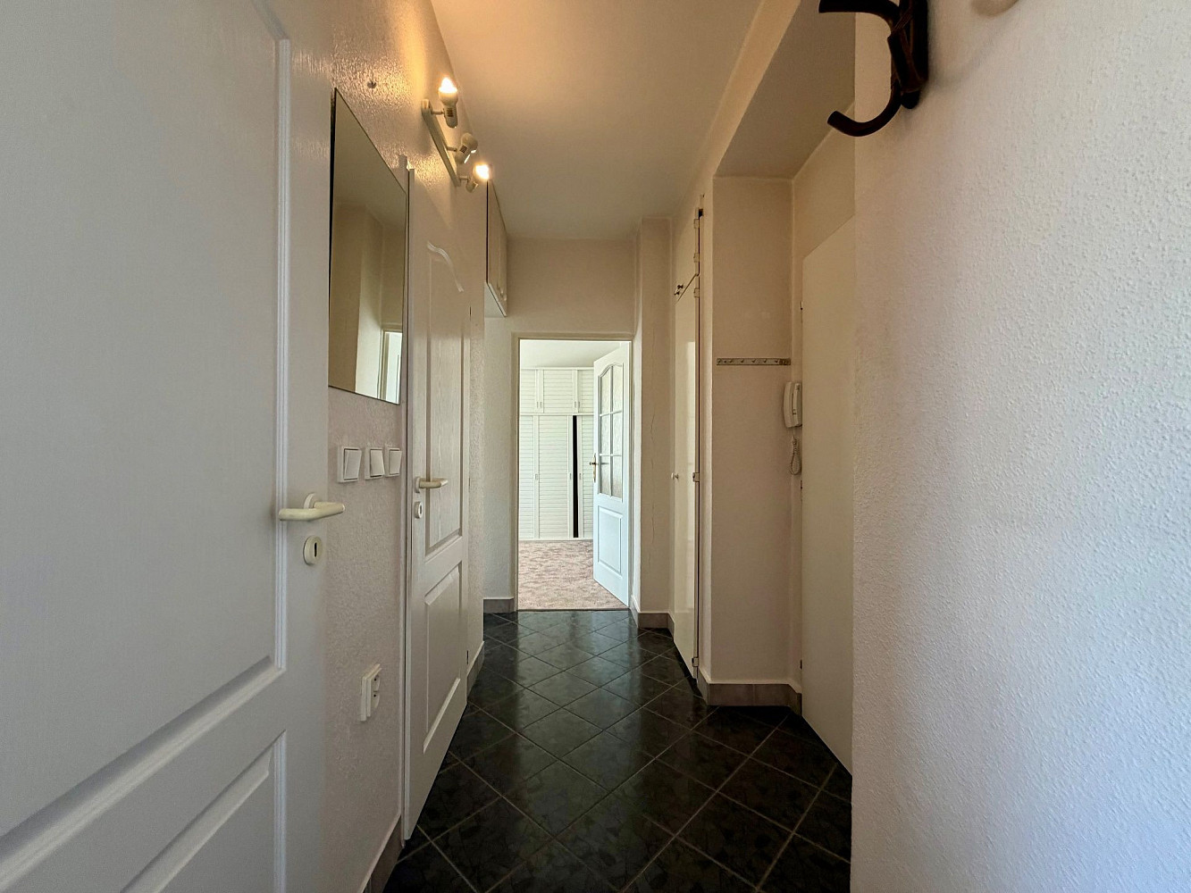 Pronájem bytu 2+1 54 m² – fotografie 5