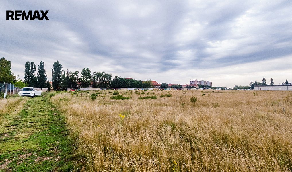 Prodej pole 10 874 m², Odolena Voda – náhled fotky 2