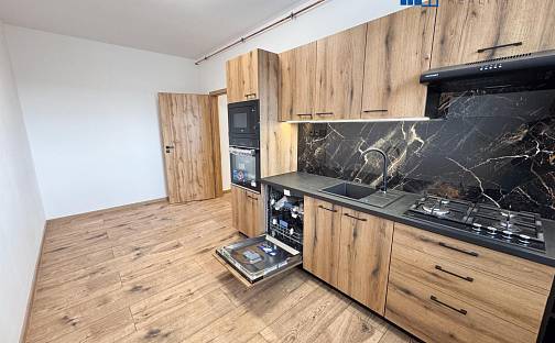 Pronájem bytu 3+1 76 m², Míru, Duchcov, okres Teplice