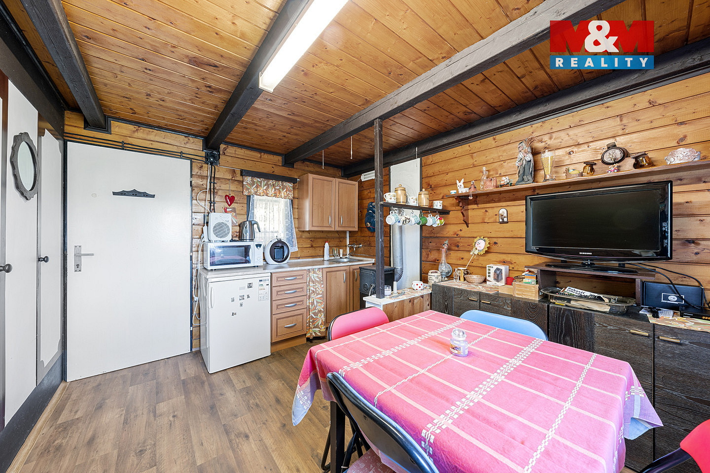 Prodej chaty/chalupy 35 m² s pozemkem 719 m² — photo 2