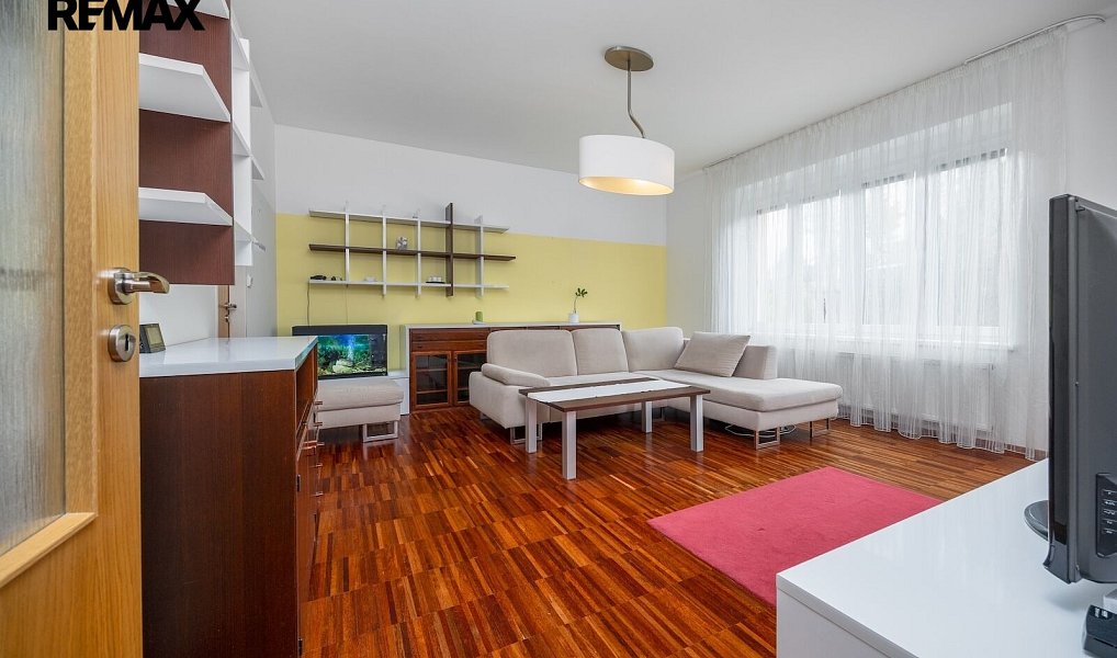 Prodej domu 216 m² s pozemkem 580 m², Praha – náhled fotky 9