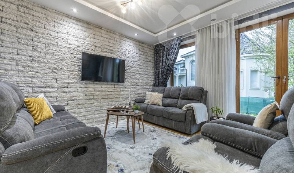 Prodej domu 160 m² s pozemkem 591 m², Jeneč – náhled fotky 13
