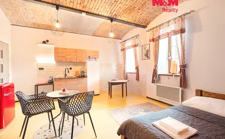 Pronájem bytu 1+kk 34 m², Dřínov - Drchkov, okres Kladno