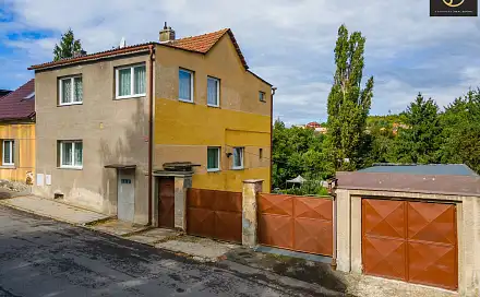 Prodej domu 150 m² s pozemkem 726 m², Malá strana, Kladno - Švermov