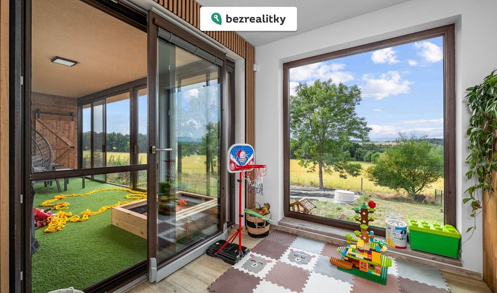Prodej domu 132 m² s pozemkem 899 m², Nedabyle – náhled fotky 6