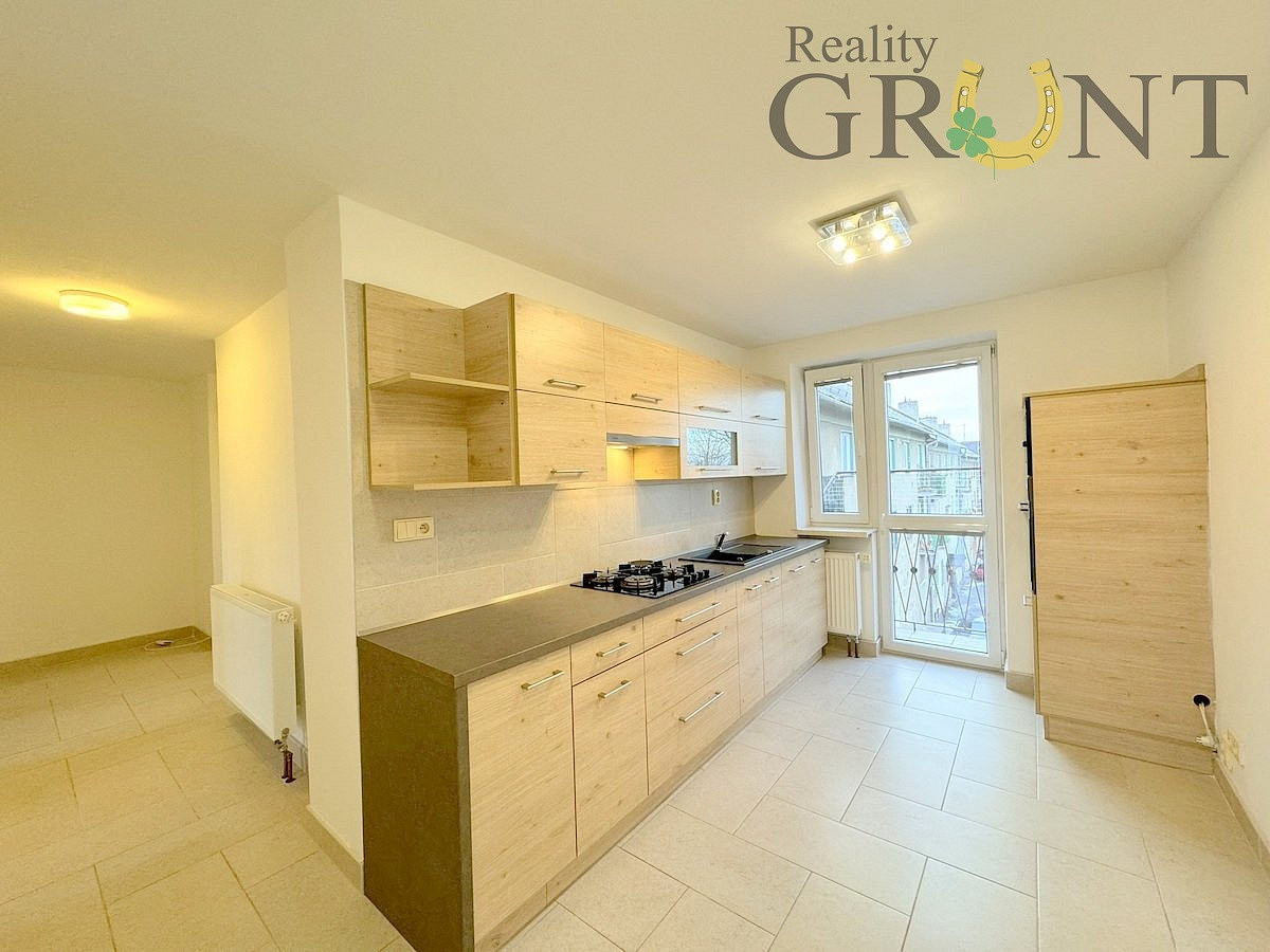 Pronájem bytu 2+1 60 m² – fotografie 2