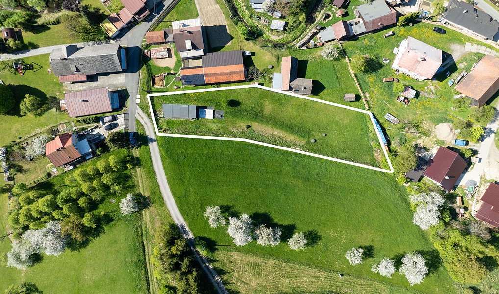 Prodej stavebního pozemku 1 654 m², Liptál – náhled fotky 3