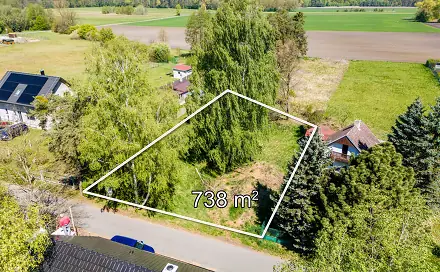 Prodej stavebního pozemku 738 m², Sadská, okres Nymburk