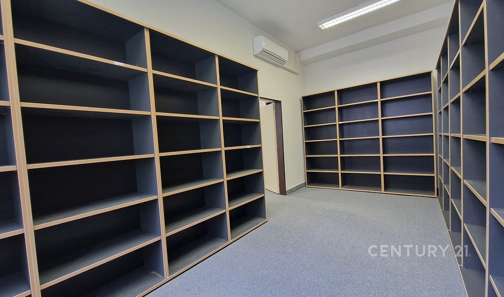 Pronájem kanceláře 37 m², Praha – náhled fotky 3
