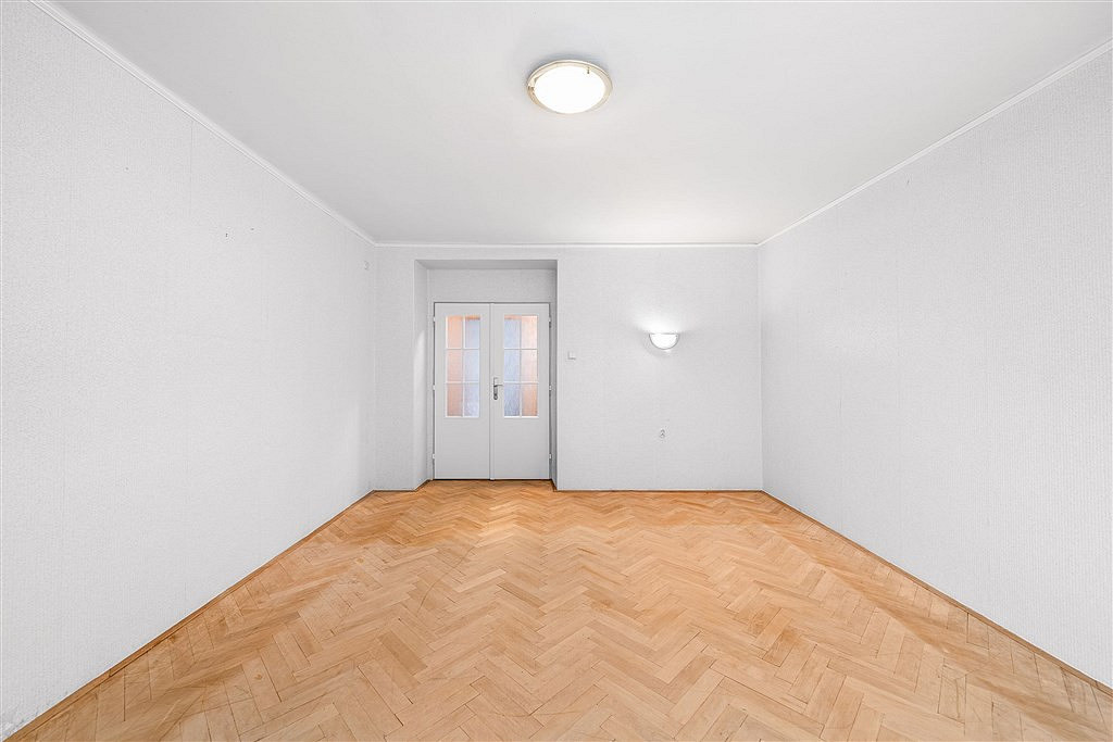 Pronájem bytu 3+1 79 m² — photo 3