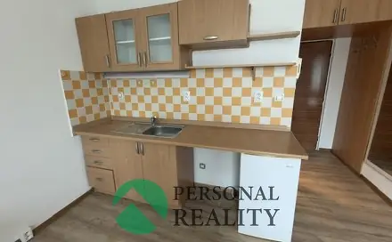 Pronájem bytu 1+kk 22 m², B. Smetany, Kraslice, okres Sokolov