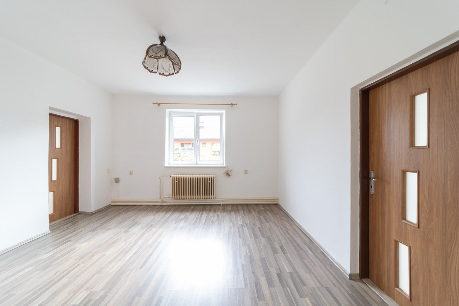 Prodej domu 135 m² s pozemkem 828 m² – fotografie 3