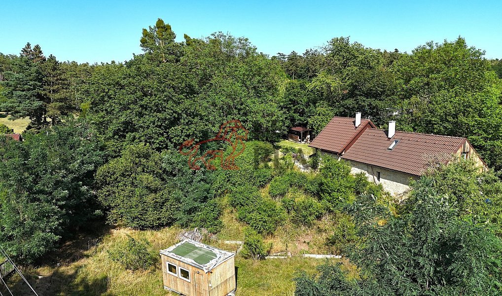 Prodej stavebního pozemku 4 460 m², Liběchov – náhled fotky 8