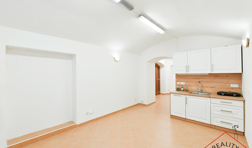 Prodej bytu 2+kk 44 m², Praha – náhled fotky 2
