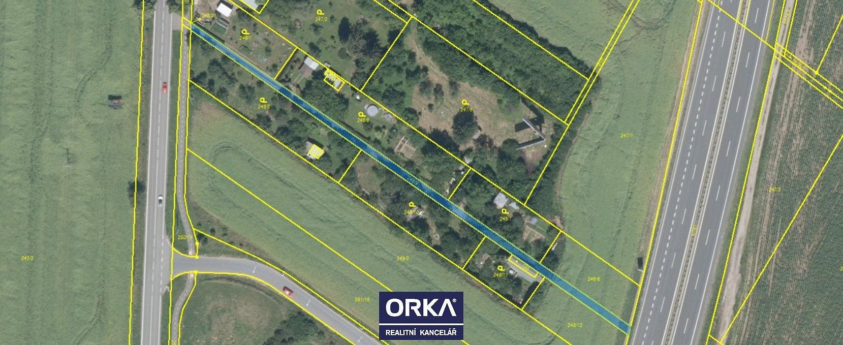 Prodej komerčního pozemku 628 m² – pohled 3