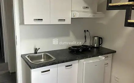 Pronájem bytu 1+kk 14 m²