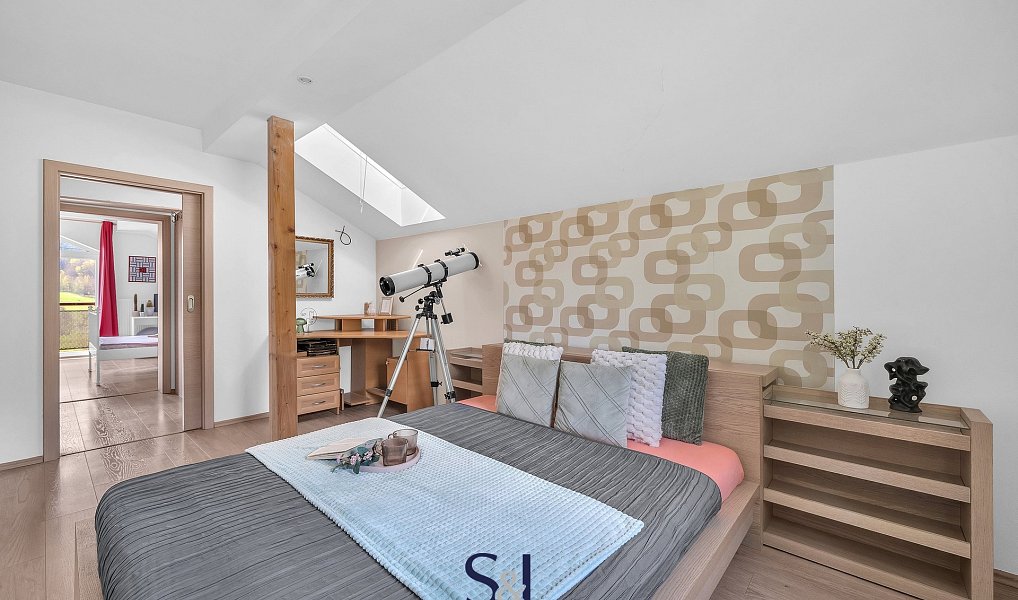 Prodej domu 363 m² s pozemkem 3 239 m², Turnov – náhled fotky 24