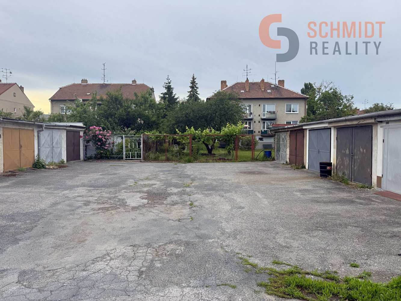 Prodej zděné garáže v žádané lokalitě — photo 4
