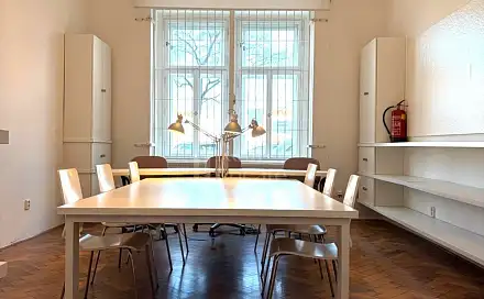 Pronájem kanceláře 51 m², Janáčkovo nábřeží, Praha 5 - Smíchov